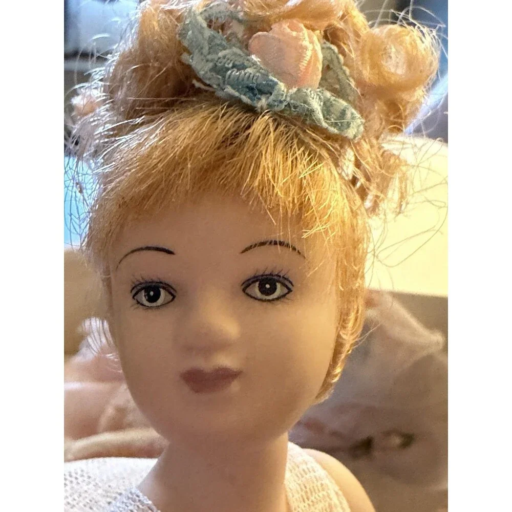 Vintage Porcelain Ballerina Doll w Stand 8-9 Inch Figurine Collectible